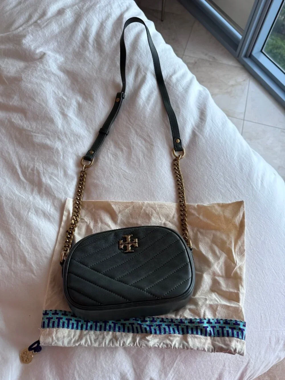 Tory Burch Kira Chevron Small Camera Bag Forest Green 90450